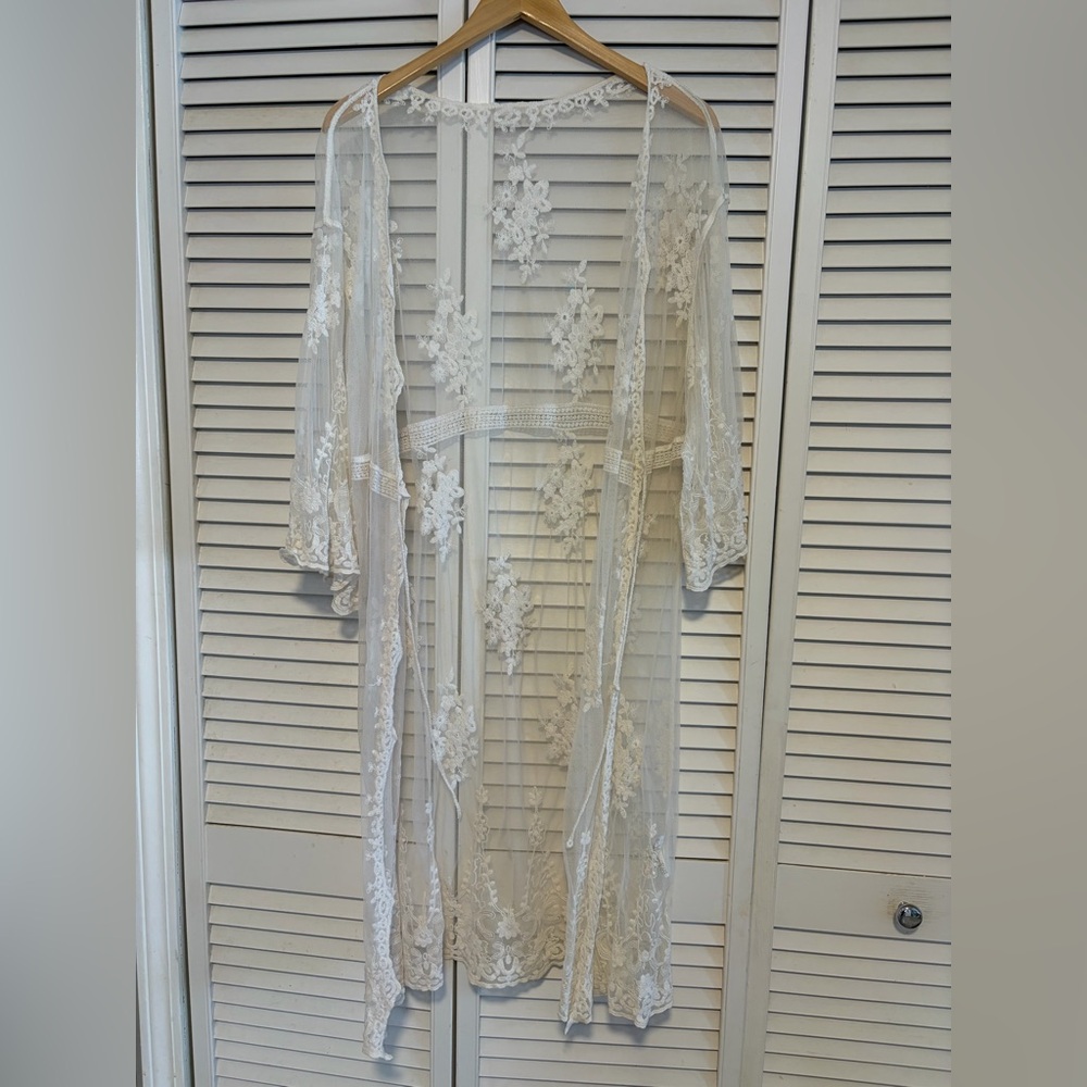 Pool Beach CoverUp Midi Dress Robe white Lace Embroidery Half Sleeve Size Medium